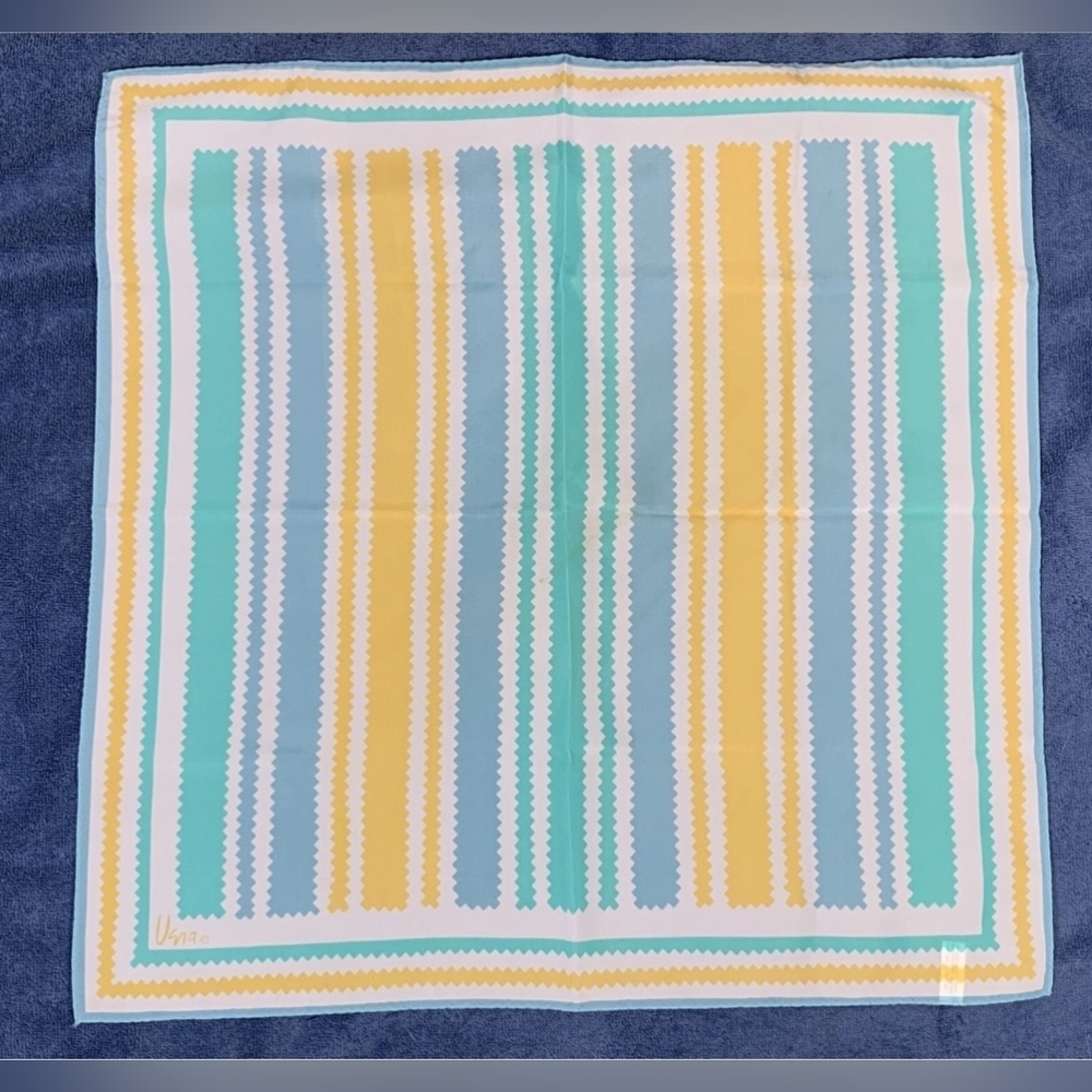 Vera Neumann Zig-Zag Striped Neck Scarf